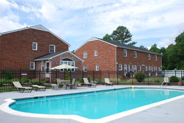 Farmingdale Townhouses