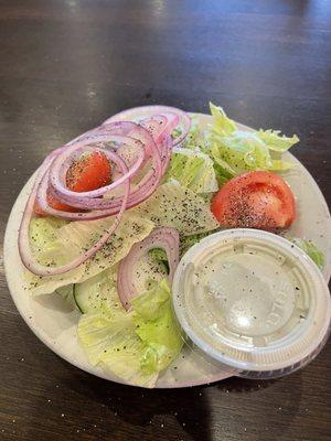 House side salad.  Nothing exciting. But served cold and crisp.  Blue Cheese dressing was good.