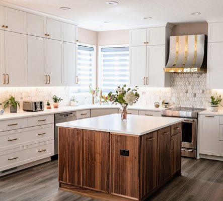 Kitchen Tile Backsplash & LVP Flooring