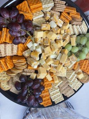 Delicious    crackers platter & mix cheeses