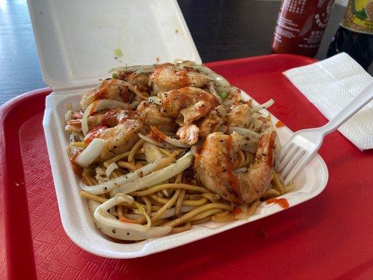 I accidentally found myself ordering shrimp chow mein. So far so tasty.