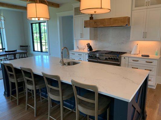 Quartz countertop