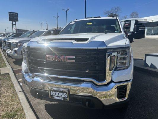 2022 GMC Sierra 2500HD Pro