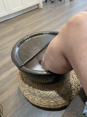 Stand alone pedicure tub