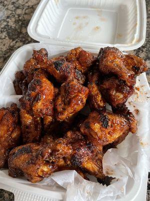 Grilled BBQ wings