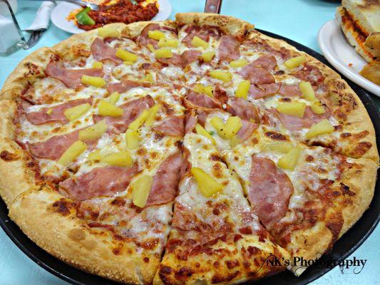 Hawaiian Pizza