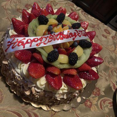 Delicious fresh fruit cake