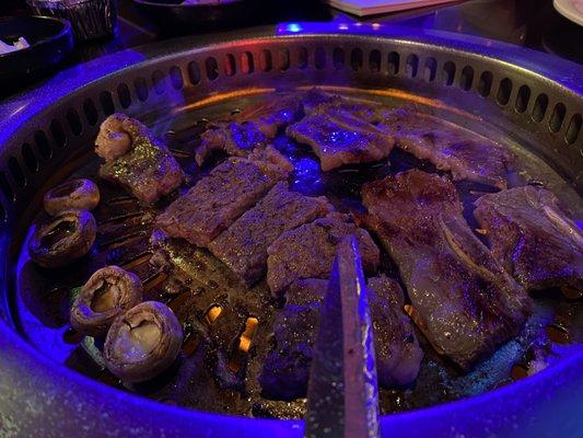 Oz galbi, ribeye, and mushrooms