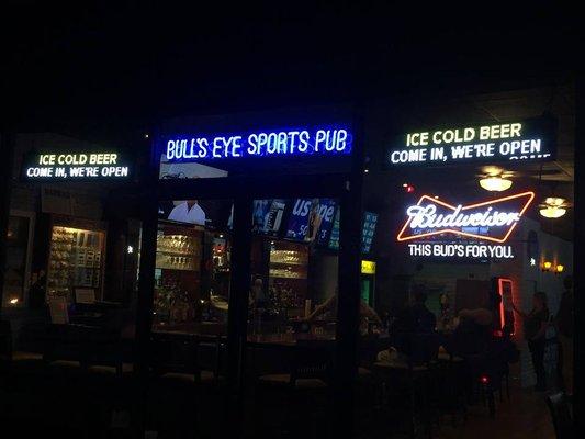 Bulls Eye Sports Pub