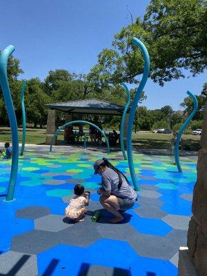 Splash pad