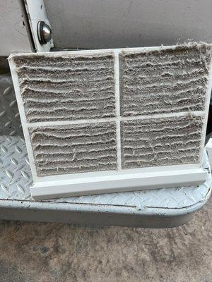 AC filter, some people don't know they exist, this is the dirty one I didn't clean. Oh and i never us the AC anywhere.