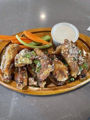 Garlic parm wings