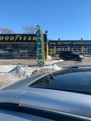 Detroit Goodyear Supercenter