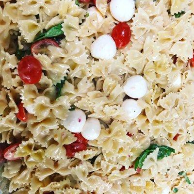 Fresh pasta salad