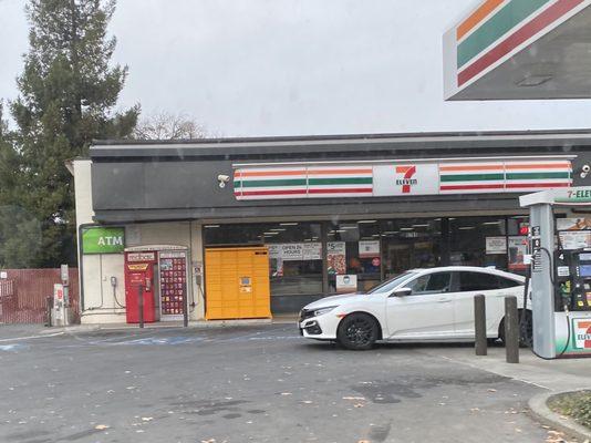 7-Eleven