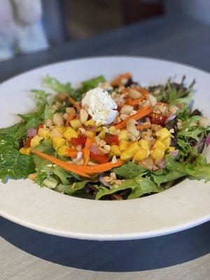 St. Martin | Mixed Greens Salad Goat Cheese, Toasted Macadamia Nuts | Citrus Vinaigrette Carrot, Heirloom Tomatoes, Onions and Mango Salsa