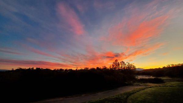 Sunrise on hole 18