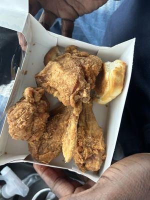 Basic ass chicken. Very basic. Go to Popeyes across the street.