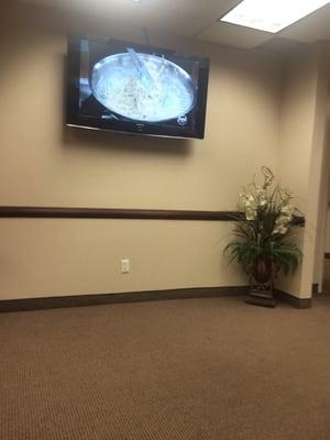 Don't eat but watch food network at dr office?