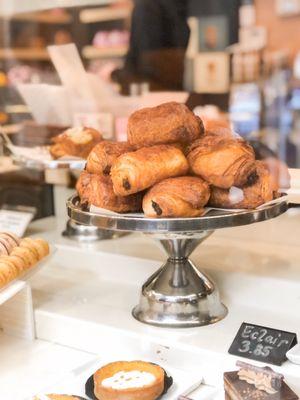 pastries, pain au chocolat