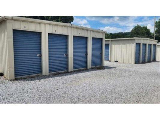 Interior Units - Storage Express at 1402 Wilson Rd, Rossville, GA 30741