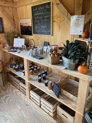 Fuller Mountain Farm Stand