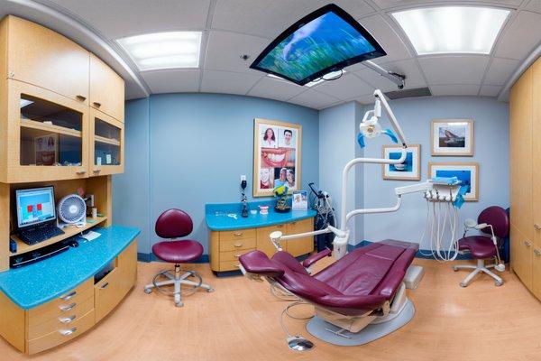 State of the art exam rooms
 
 Cosmetic & Family Dentist Sherman Oaks.
 
 http://www.shermanoaksdentistry.com/cosmetic-dentistry/