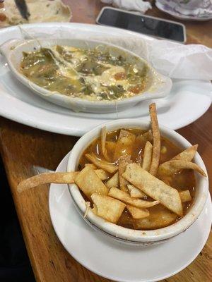 Chili con queso verde and cup of tortilla soup