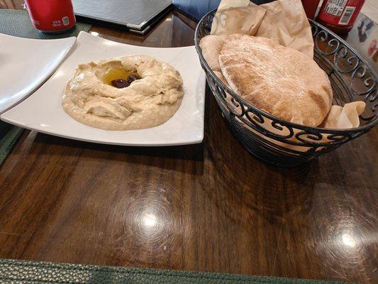 Hummus and pita bread