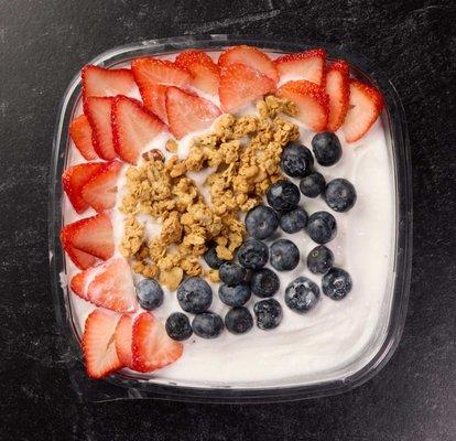 Bomb frozen coconut bowls and other superfoods fruit bowls in San Diego.