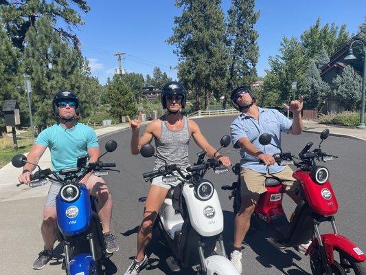 (electric) biker gang