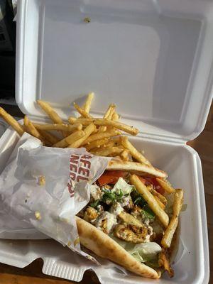 Great customer service over the phone and in person. My chicken shawarma was amazing, I even got custom made garlic fries Thank you guys!