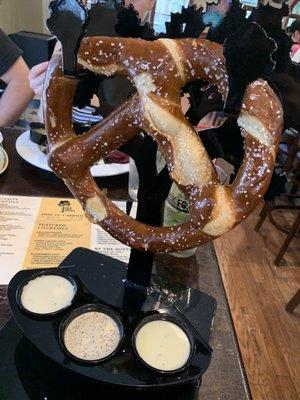 Bavarian Pretzel with dips