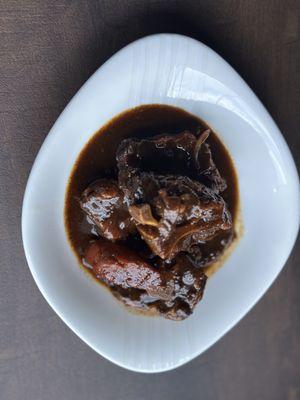 Oxtails