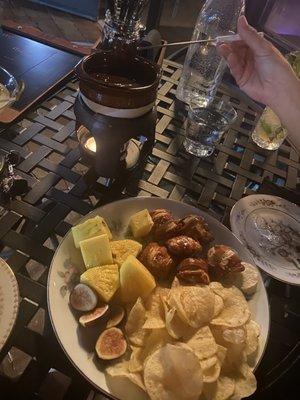 Chocolate fondue