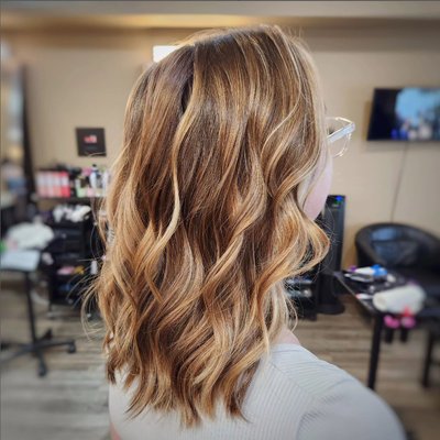 Honey blonde balayage!