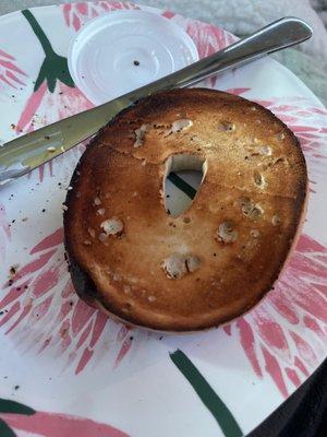 a terrible burnt everything bagel.