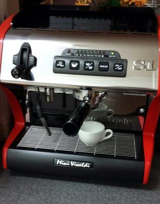 Perfect espresso machine for home.