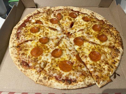 XL Pepperoni Pizza