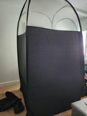 Spray tan pop-up tent! Best spray tans ever!