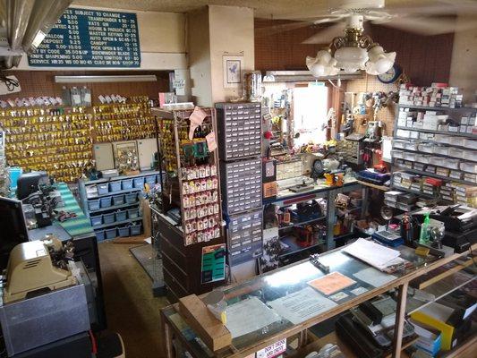 A Hood River County Icon, Ye Olde Locke Shoppe has been slicing up keys and providing excellent locksmithing for over 35 years