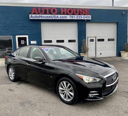 2014 Infiniti Q50