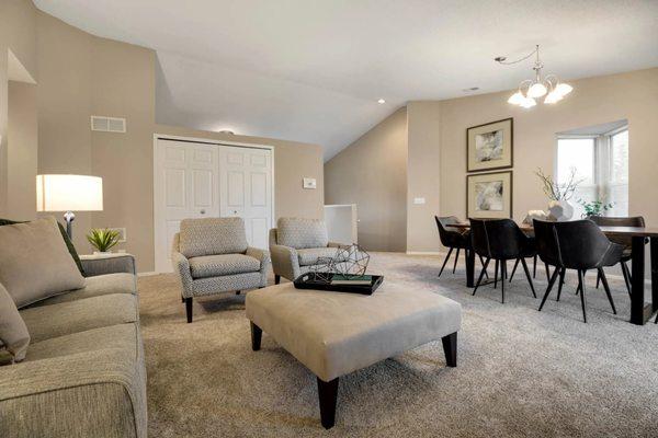 Spacious Living Room at Amberly Apartments, West Bloomfield, 48322