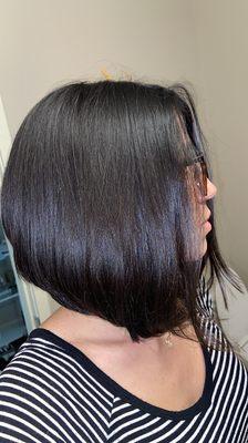 A line haircut on the side view