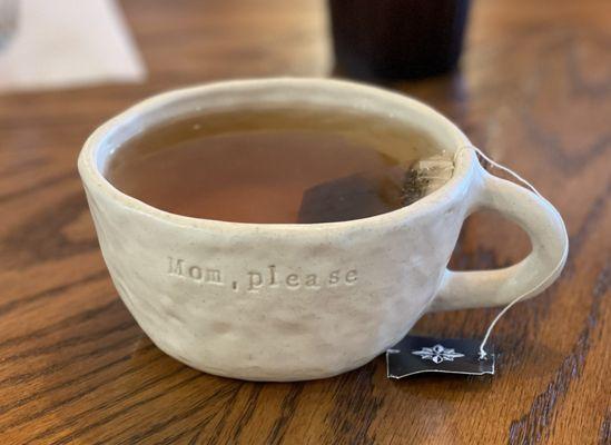 Jasmine tea (green) so fragrant & love the homemade style mug!