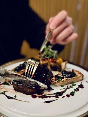 Blueberry steak