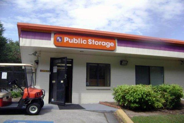 Public Storage