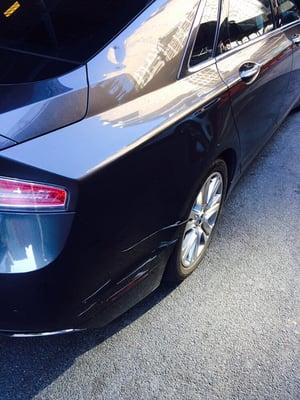 Rented a Cadillac but Got a Lincoln with damage. The car wasen't clean and no discount do to damage