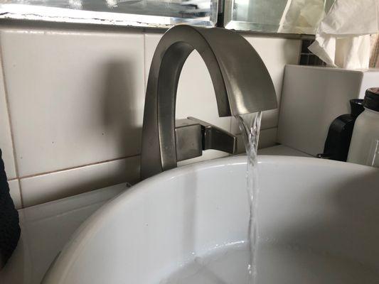 Sink faucet