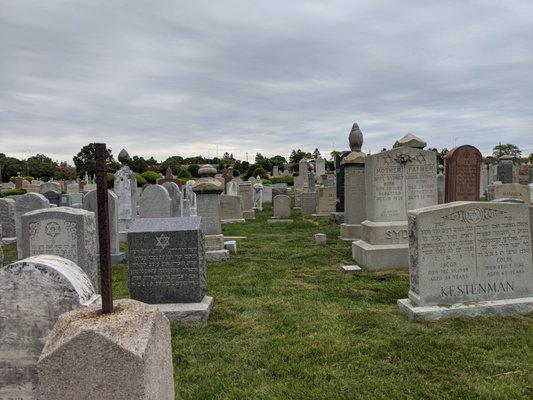 Lincoln Park Cemetery